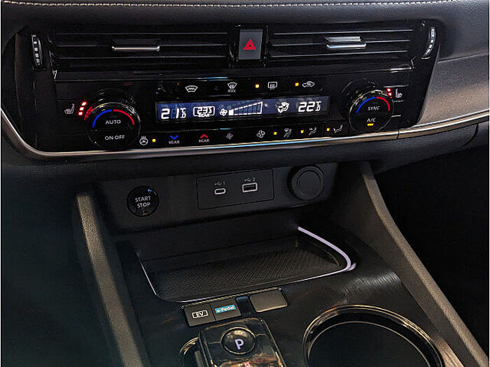 Nissan X-Trail 1.5 VC-T e-Power e-4ORCE N-Connecta 1.5 VC-T e-Power e-4ORCE N-Connecta