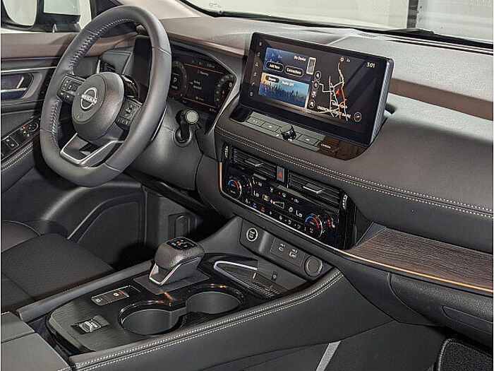 Nissan X-Trail 1.5 VC-T MHEV Tekna 4x2 1.5 VC-T MHEV Tekna 4x2