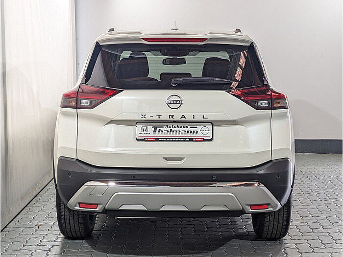 Nissan X-Trail 1.5 VC-T MHEV Tekna 4x2 1.5 VC-T MHEV Tekna 4x2