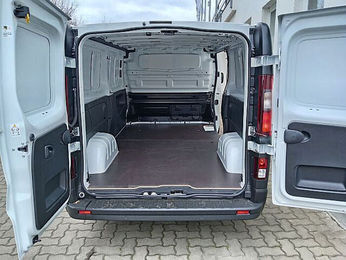 Nissan Primastar Kastenwagen L2H1 3,0t Acenta AHK  LRB