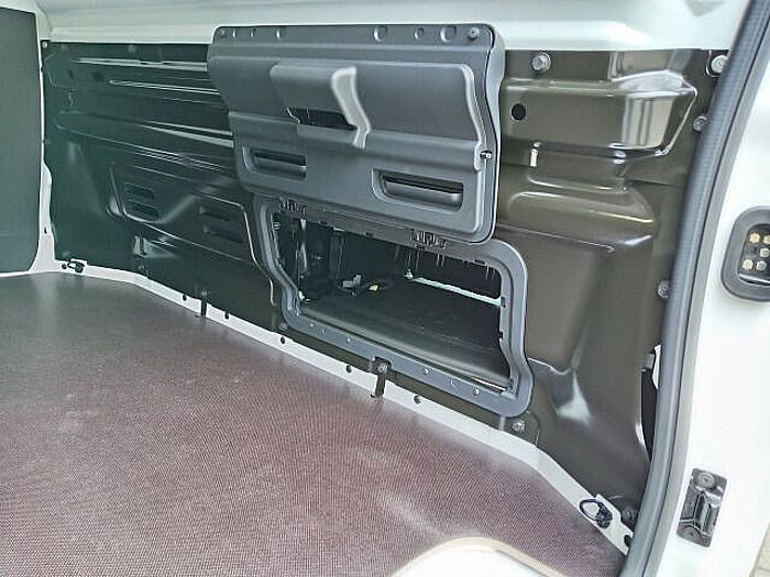 Nissan Primastar Kastenwagen L2H1 3,0t Acenta AHK  LRB