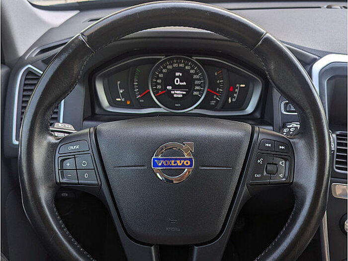 Volvo XC60 Kinetic 2WD Automatik