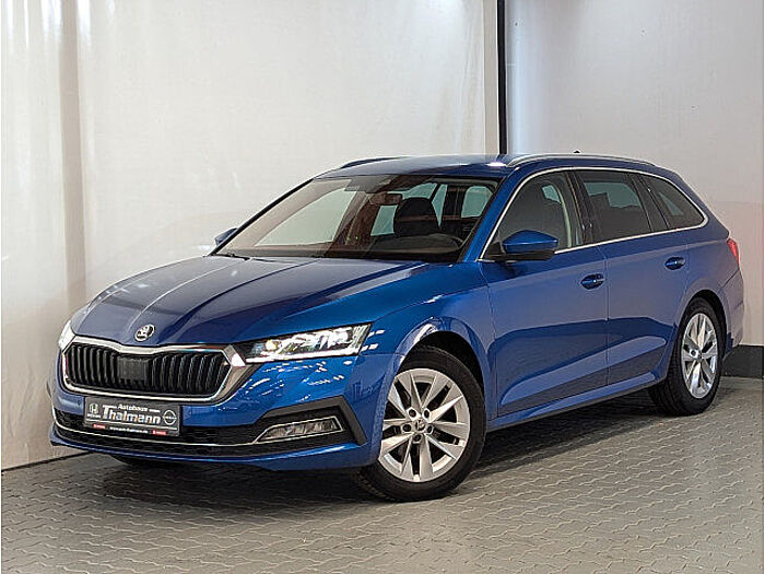SKODA Octavia Combi 1.5 TSI ACT First Edition Navi, LED, AHZV