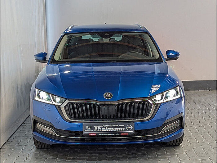 SKODA Octavia Combi 1.5 TSI ACT First Edition Navi, LED, AHZV