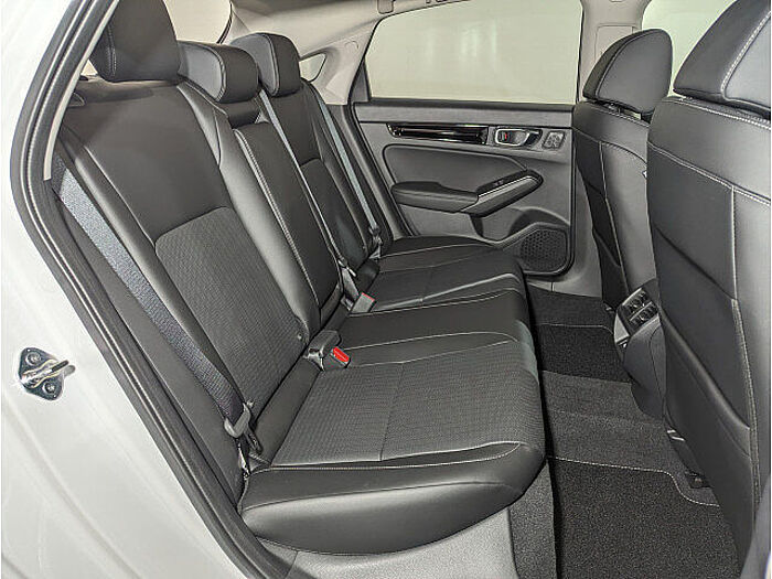 Honda Civic e:HEV Advance