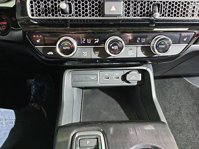 Honda Civic e:HEV Elegance