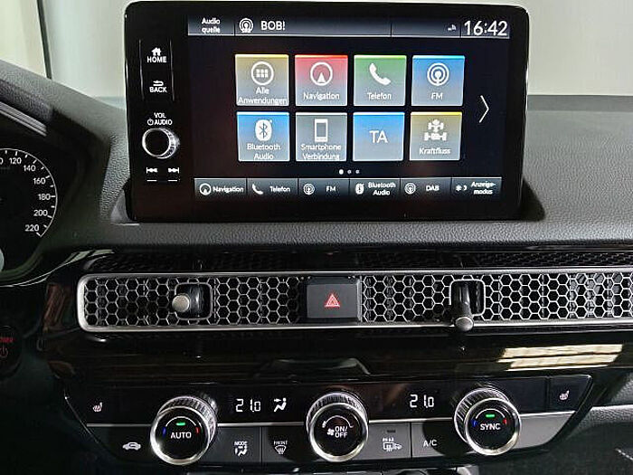 Honda Civic e:HEV Elegance